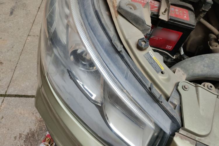 Used HYOSOW S3 2016 1.5L Manual Comfort Version China IV Emission Standard Right Front Headlight