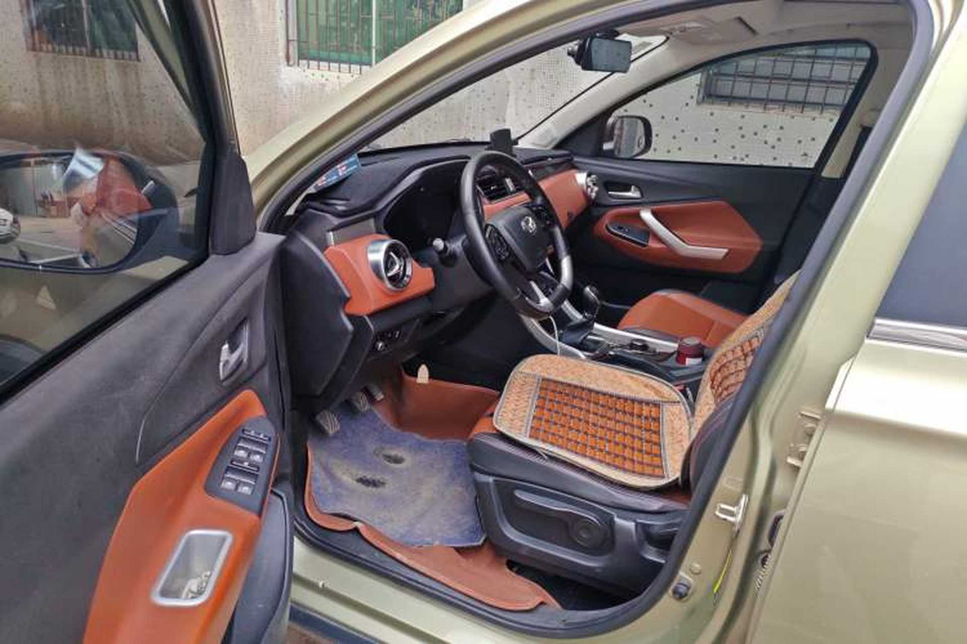 Used HYOSOW S3 2016 S3L 1.5L Manual Prestige Edition Driver Seat