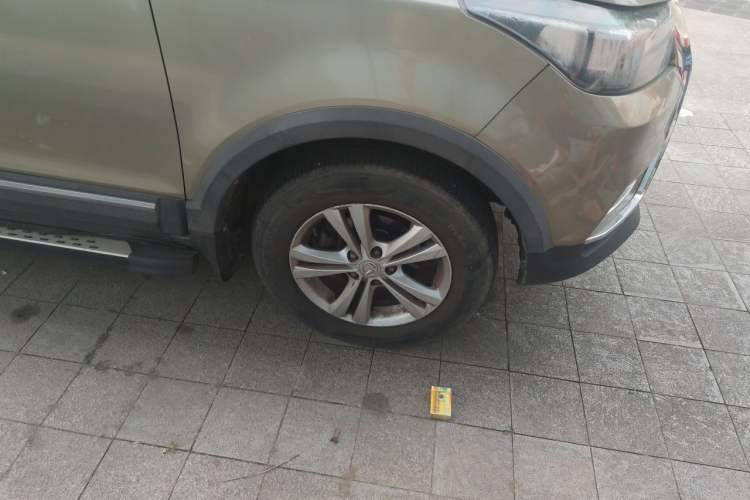 Used HYOSOW S3 2016 S3L 1.5L Manual Premium Edition Right Front Wheel Hub