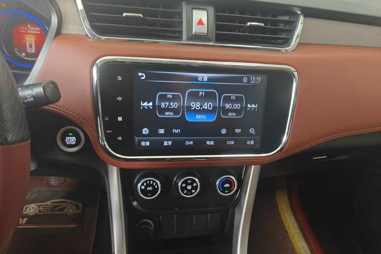 Used HYOSOW S3 2016 S3L 1.5L Manual Prestige Edition Audio And AC Panel