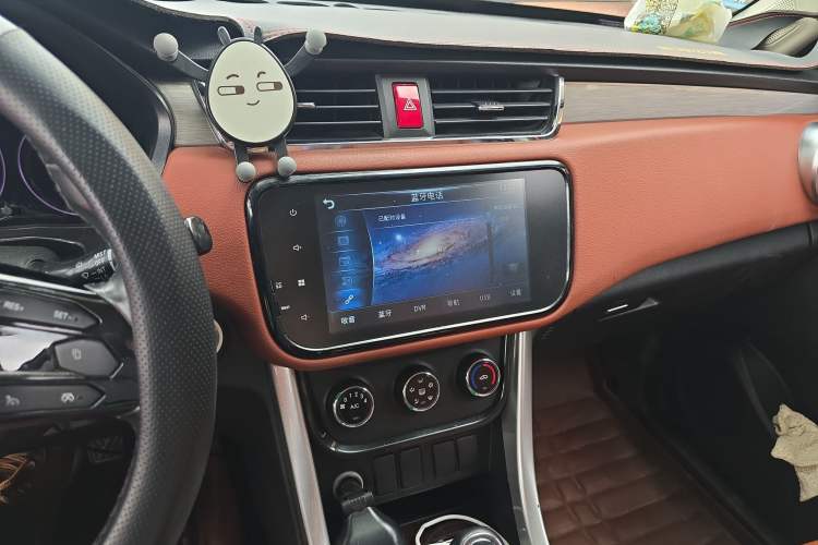 Used HYOSOW S3 2016 S3L 1.5L Manual Prestige Edition Audio And AC Panel