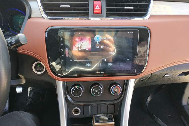 Used HYOSOW S3 2016 S3L 1.5L Manual Prestige Edition Audio And AC Panel