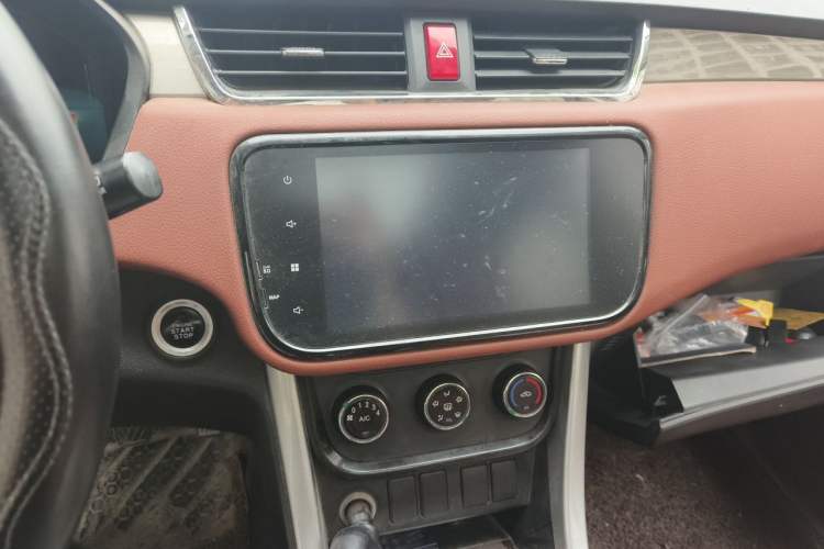 Used HYOSOW S3 2016 S3L 1.5L Manual Prestige Edition Audio And AC Panel