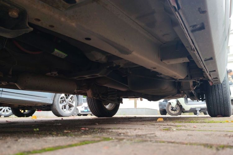 Used HYOSOW S3 2016 1.5L Manual Comfort Version China IV Emission Standard Chassis Front Left