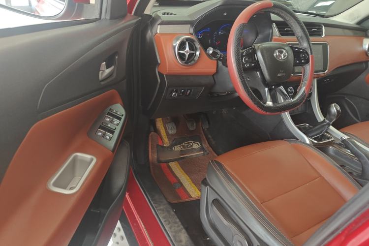 Used HYOSOW S3 2016 S3L 1.5L Manual Prestige Edition Driver Seat