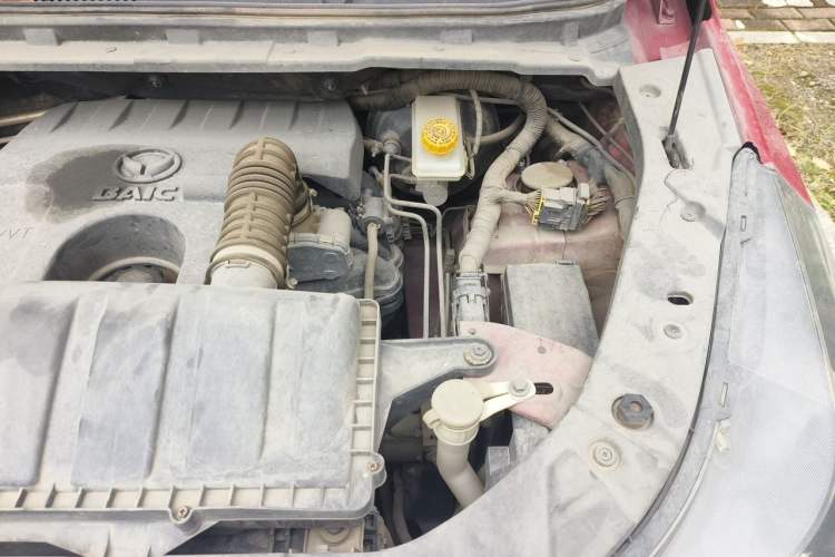 Used HYOSOW S3 2016 S3L 1.5L Manual Prestige Edition Engine Bay Left