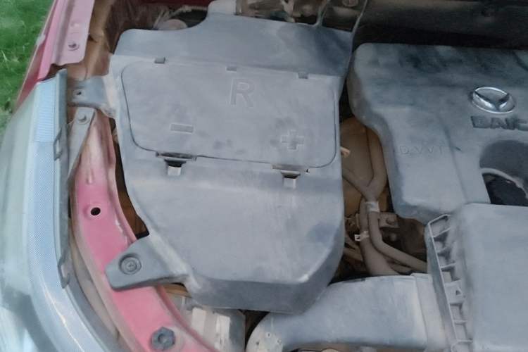 Used HYOSOW S3 2016 1.8L Manual Prestige Version China V Engine Bay Right