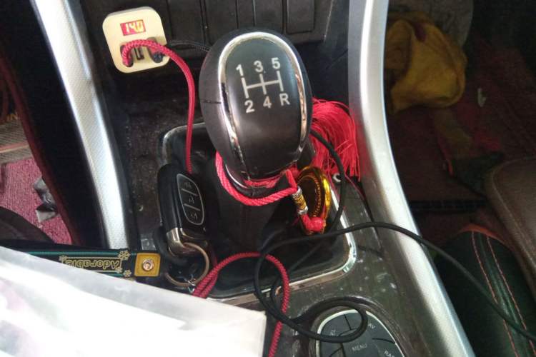 Used HYOSOW S3 2016 S3L 1.5L Manual Prestige Edition Gear Lever