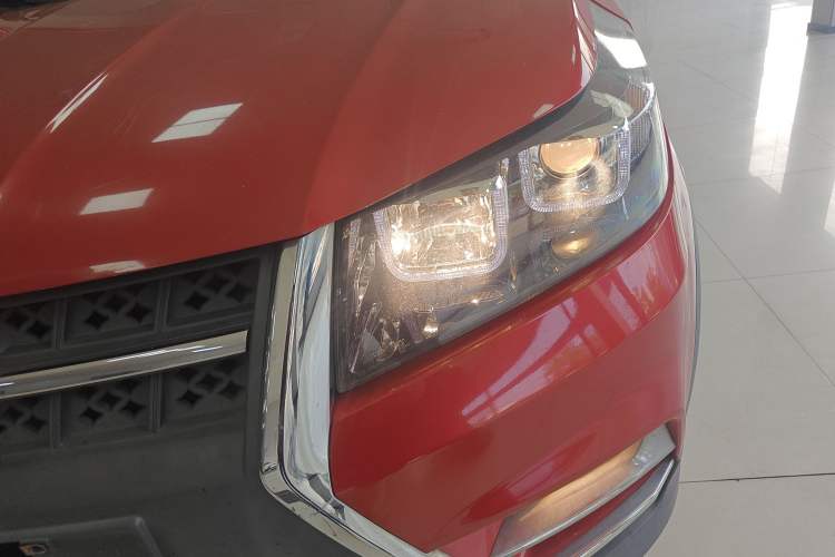 Used HYOSOW S3 2016 S3L 1.5L Manual Prestige Edition Left Front Headlight