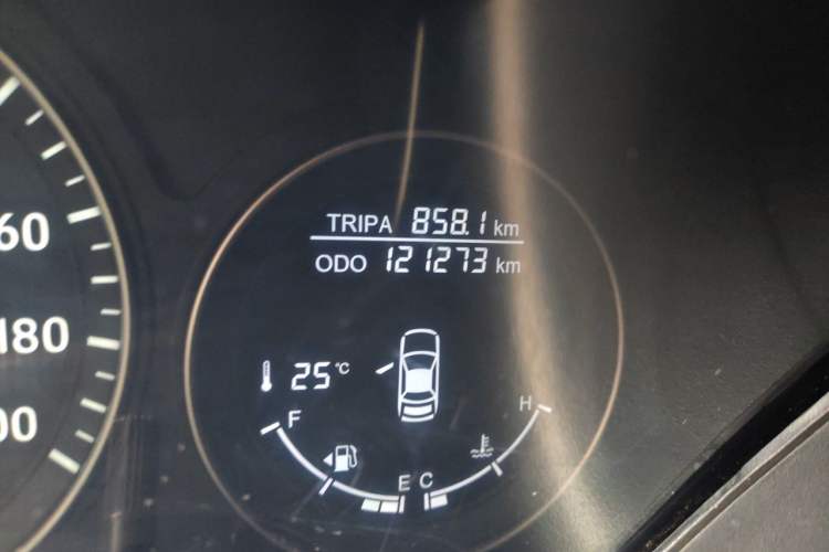 Used HYOSOW S3 2016 S3L 1.5L Manual Premium Edition Odometer Close Up