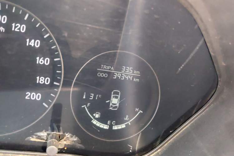 Used HYOSOW S3 2016 S3L 1.5L Manual Premium Edition Odometer Close Up