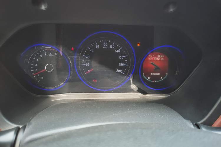Used HYOSOW S3 2016 S3L 1.5L Manual Prestige Edition Odometer Close Up