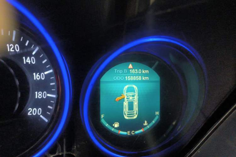 Used HYOSOW S3 2016 S3L 1.5L Manual Prestige Edition Odometer Close Up