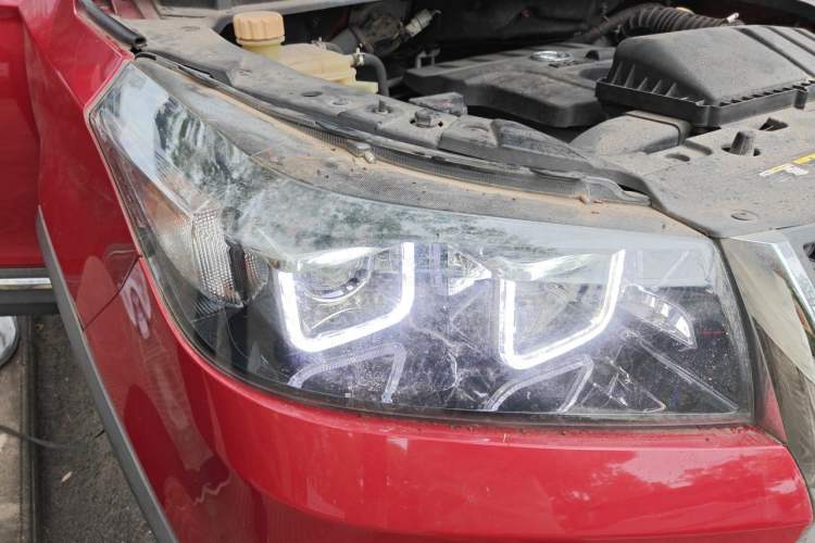 Used HYOSOW S3 2016 S3L 1.5L Manual Prestige Edition Right Front Headlight