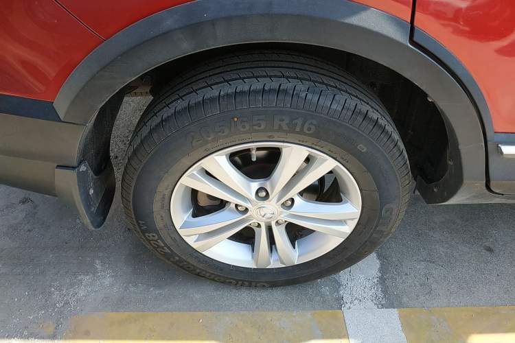 Used HYOSOW S3 2016 S3L 1.5L Manual Prestige Edition Right Rear Wheel Hub