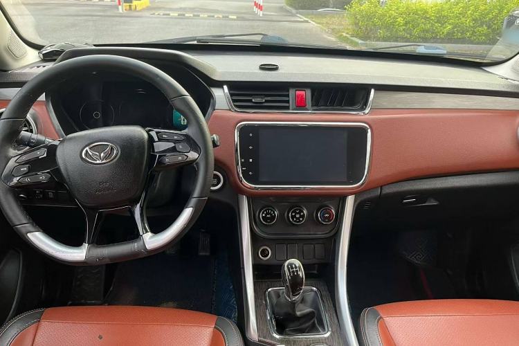 Used HYOSOW S3 2016 S3L 1.5L Manual Prestige Edition Steering Wheel