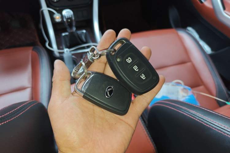 Used HYOSOW S3 2016 S3L 1.5L Manual Prestige Edition Vehicle Key