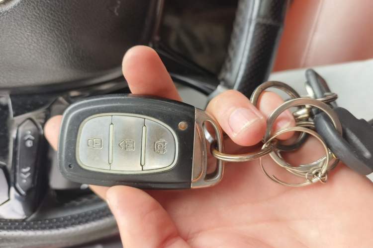 Used HYOSOW S3 2016 S3L 1.5L Manual Prestige Edition Vehicle Key
