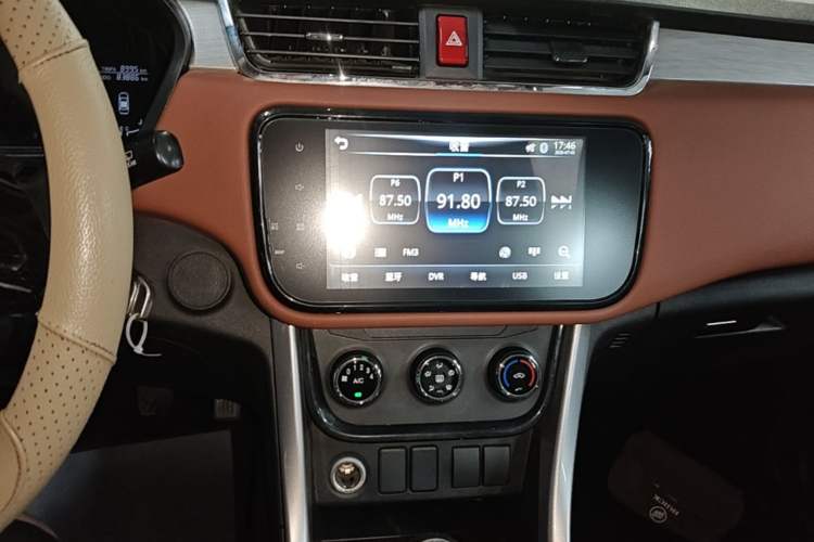 Used HYOSOW S3 2016 S3L 1.5L Manual Prestige Edition Audio And AC Panel