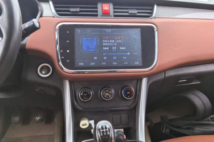 Used HYOSOW S3 2016 S3L 1.5L Manual Prestige Edition Audio And AC Panel