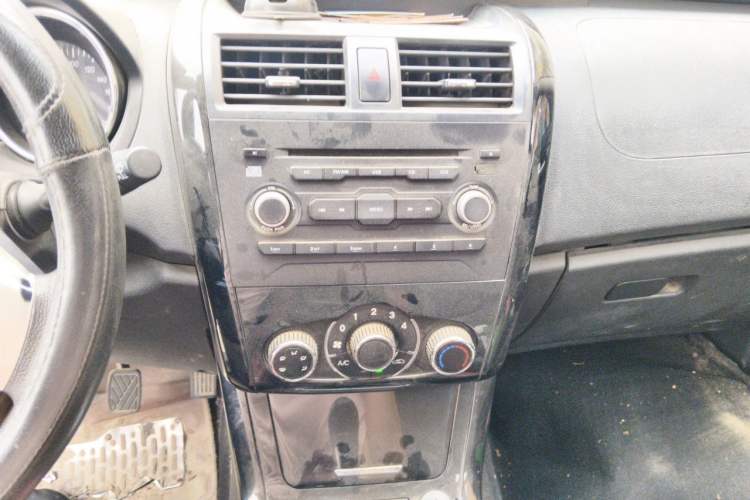 Used HYOSOW S3 2016 1.5L Manual Entrepreneurship Model Audio And AC Panel