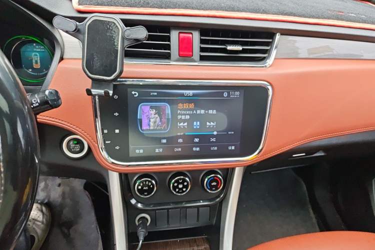 Used HYOSOW S3 2016 S3L 1.5L Manual Prestige Edition Audio And AC Panel