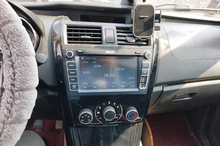 Used HYOSOW S3 2016 1.5L Manual Comfort Version China V Audio And AC Panel