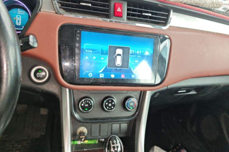 Used HYOSOW S3 2016 S3L 1.5L Manual Prestige Edition Audio And AC Panel