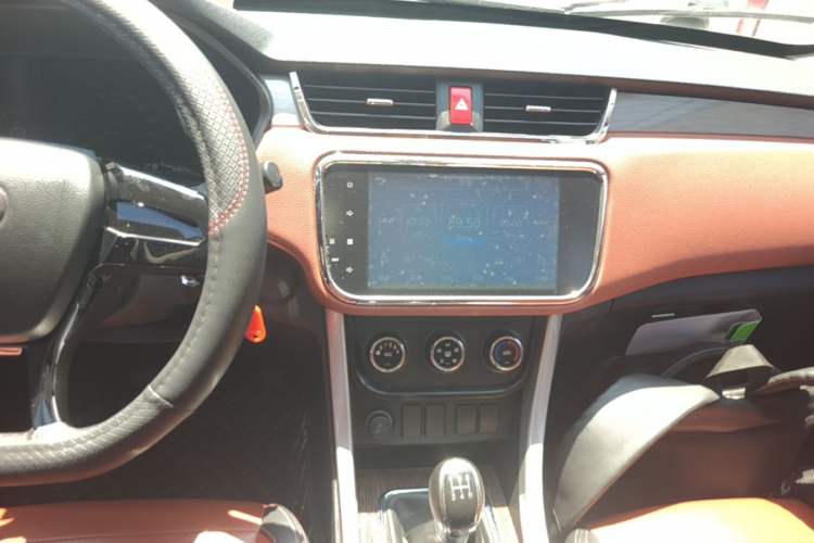 Used HYOSOW S3 2016 S3L 1.5L Manual Premium Edition Audio And AC Panel