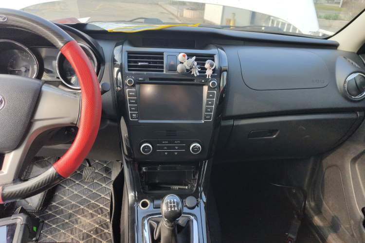 Used HYOSOW S3 2016 1.5L Manual Luxury Edition China IV Emission Standard Audio And AC Panel