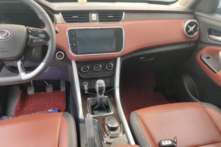 Used HYOSOW S3 2016 S3L 1.5L Manual Prestige Edition Audio And AC Panel