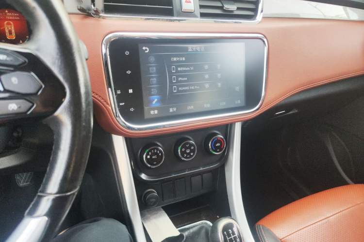 Used HYOSOW S3 2016 S3L 1.5L Manual Prestige Edition Audio And AC Panel