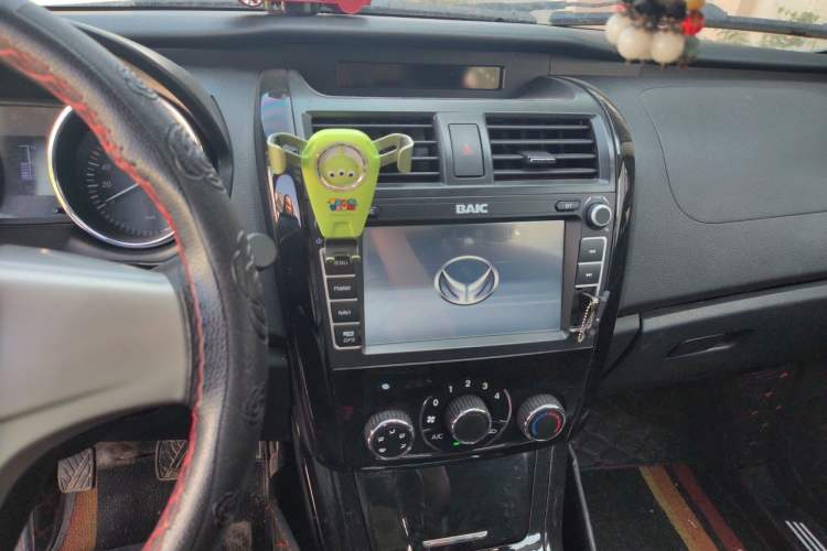 Used HYOSOW S3 2016 1.5L Manual Comfort Version China IV Emission Standard Audio And AC Panel