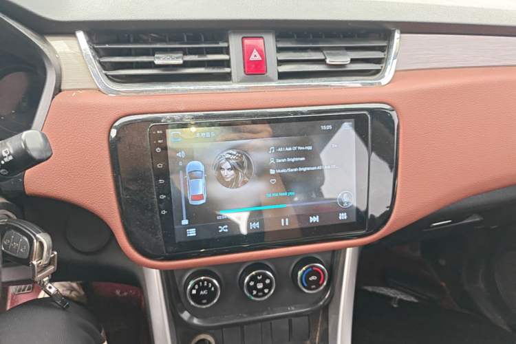 Used HYOSOW S3 2016 S3L 1.5L Manual Premium Edition Audio And AC Panel