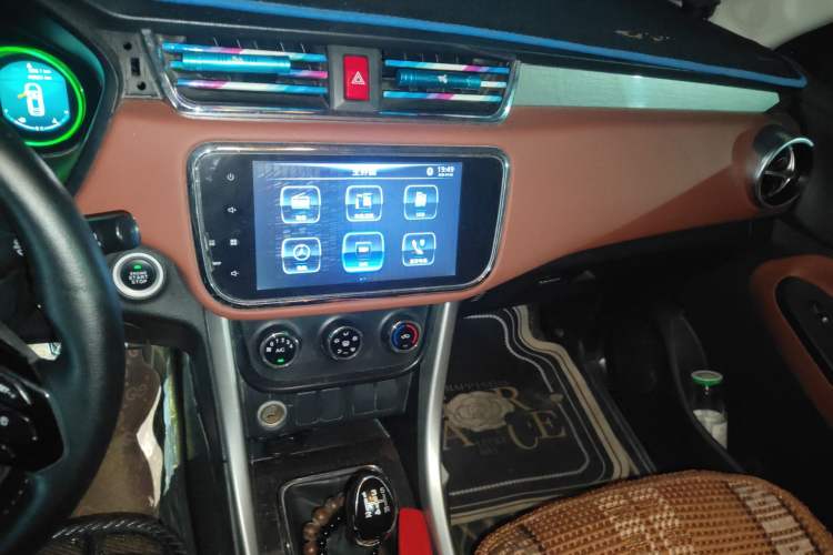 Used HYOSOW S3 2016 S3L 1.5L Manual Premium Edition Audio And AC Panel