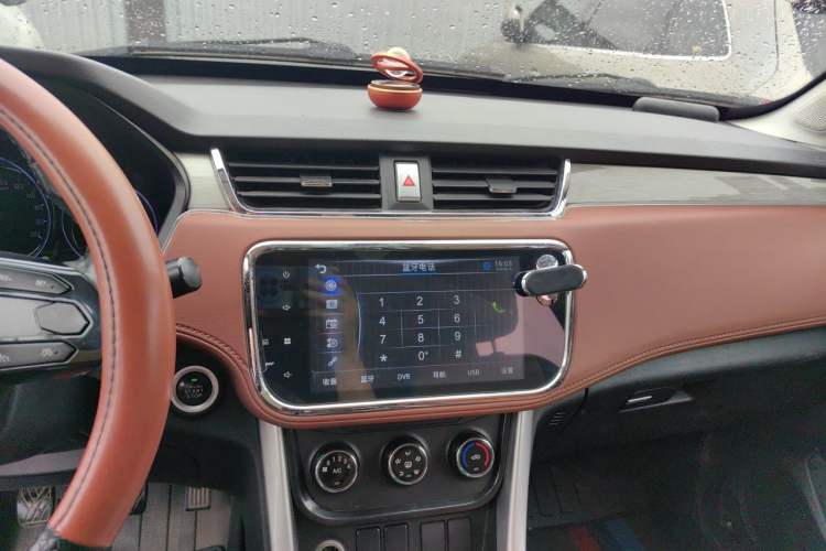 Used HYOSOW S3 2016 S3L 1.5L Manual Prestige Edition Audio And AC Panel