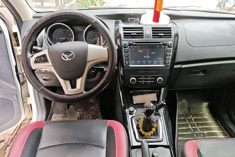 Used HYOSOW S3 2016 1.5L Manual Luxury Model China V Standard Center Console