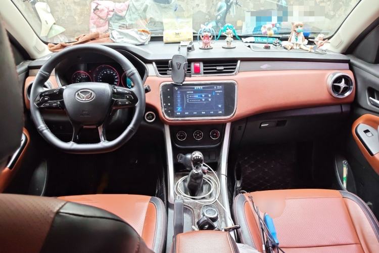 Used HYOSOW S3 2016 S3L 1.5L Manual Prestige Edition Center Console