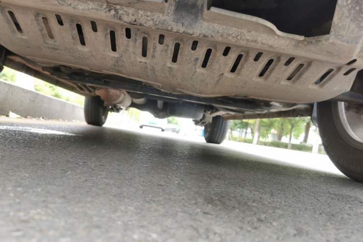 Used HYOSOW S3 2016 1.5L Manual Comfort Version China IV Emission Standard Chassis Front