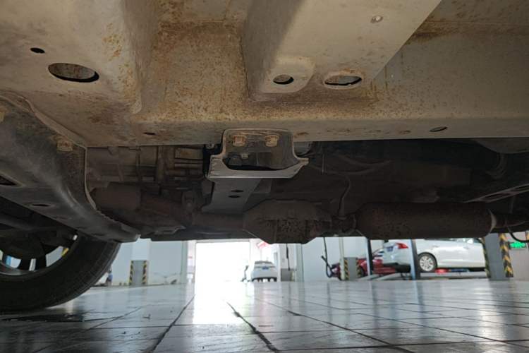 Used HYOSOW S3 2016 1.5L Manual Luxury Edition China IV Emission Standard Chassis Front Left