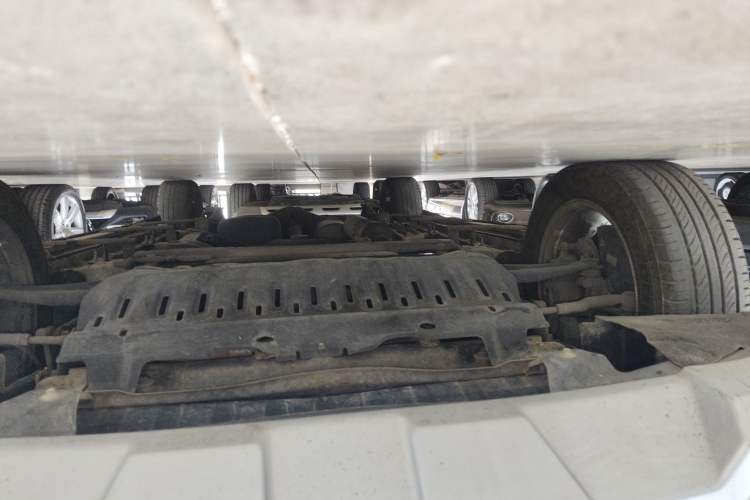 Used HYOSOW S3 2016 S3L 1.5L Manual Prestige Edition Chassis Front