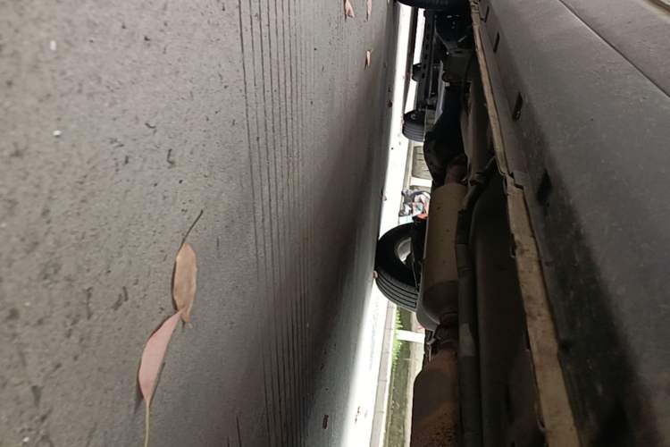 Used HYOSOW S3 2016 1.5L Manual Comfort Version China IV Emission Standard Chassis Front Right