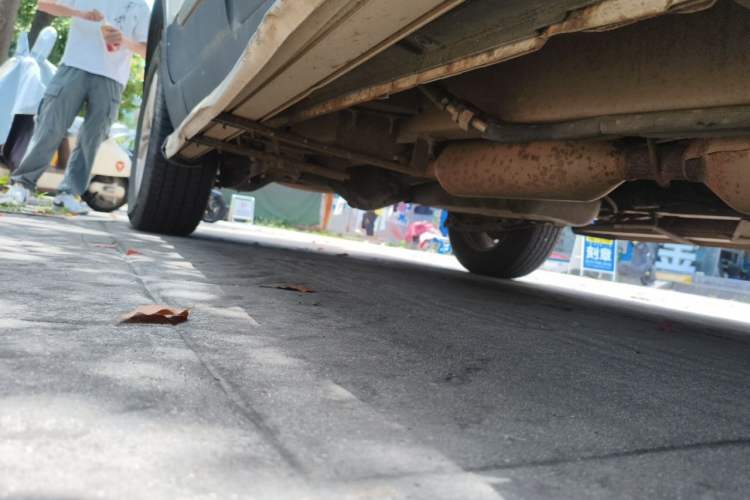 Used HYOSOW S3 2016 1.5L Manual Comfort Version China IV Emission Standard Chassis Front Right