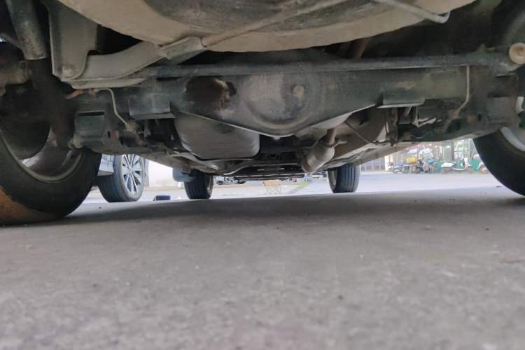 Used HYOSOW S3 2016 1.5L Manual Comfort Version China IV Emission Standard Chassis Rear