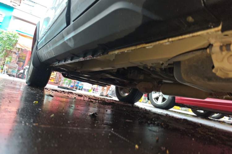 Used HYOSOW S3 2016 S3L 1.5L Manual Prestige Edition Chassis Rear Left
