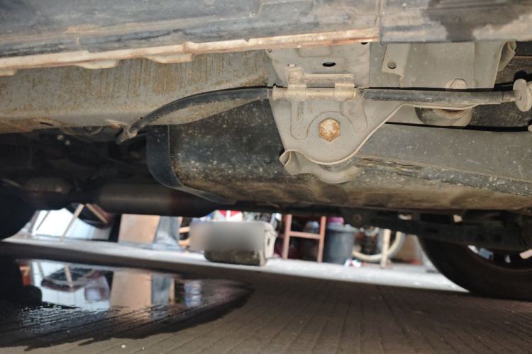Used HYOSOW S3 2016 S3L 1.5L Manual Prestige Edition Chassis Rear Left