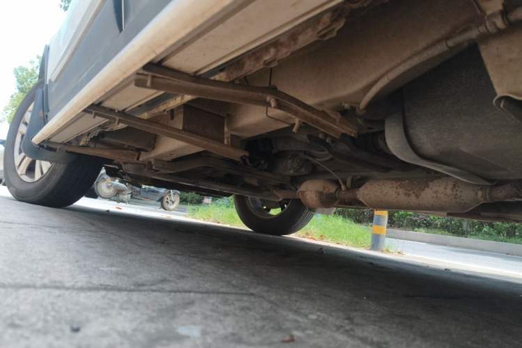 Used HYOSOW S3 2016 1.5L Manual Comfort Version China IV Emission Standard Chassis Rear Left