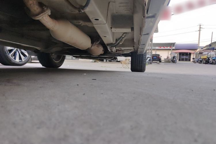 Used HYOSOW S3 2016 1.5L Manual Comfort Version China IV Emission Standard Chassis Rear Right