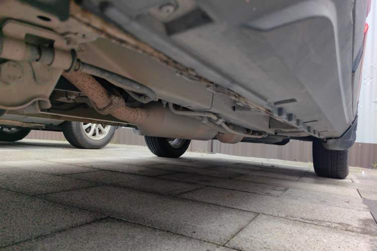 Used HYOSOW S3 2016 S3L 1.5L Manual Prestige Edition Chassis Rear Right