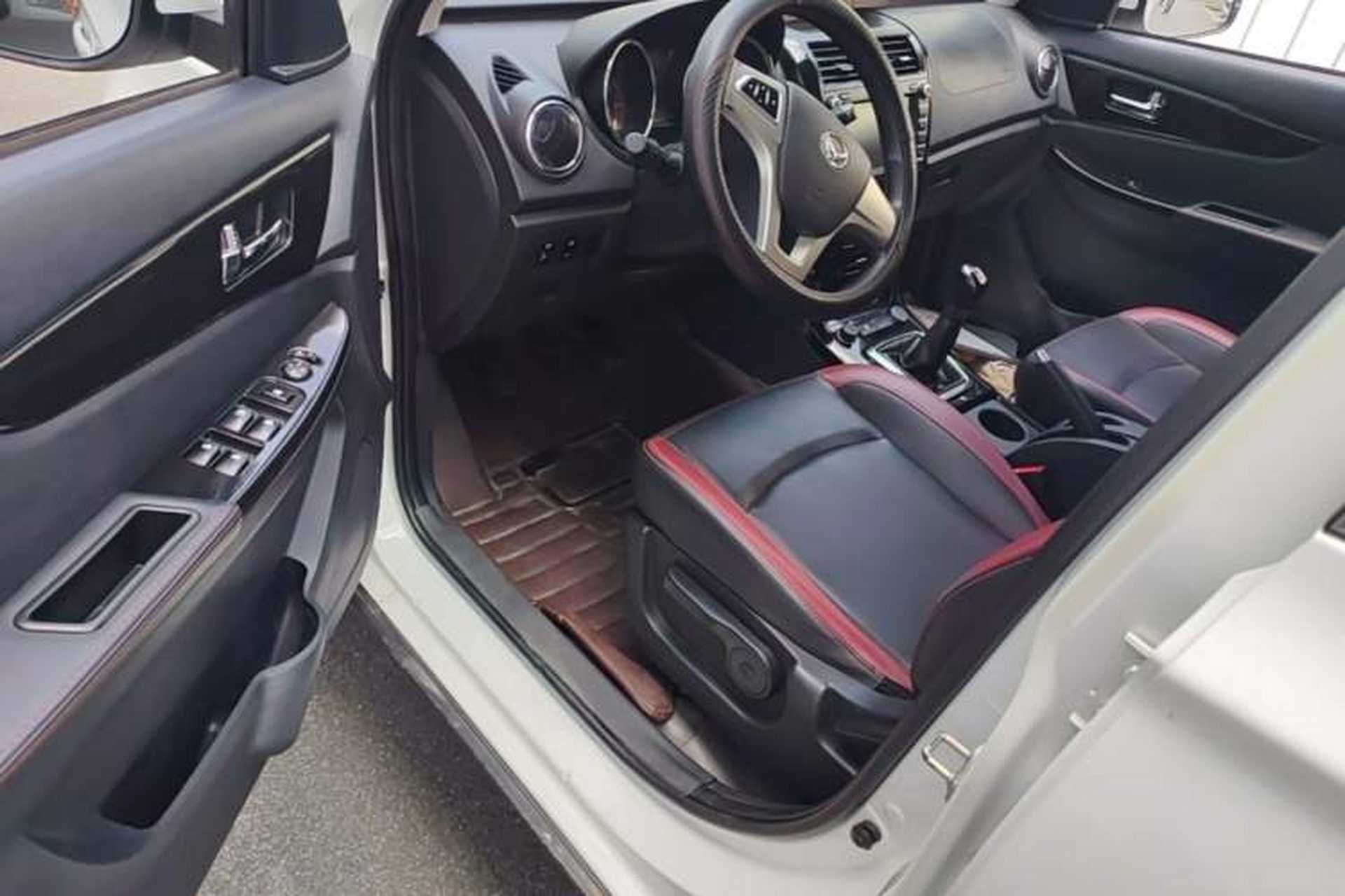 Used HYOSOW S3 2016 1.5L Manual Comfort Version China IV Emission Standard Driver Seat